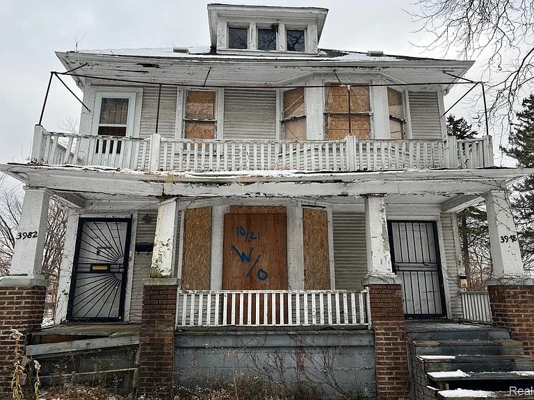 Awaiting Rehab - Detroit, MI.